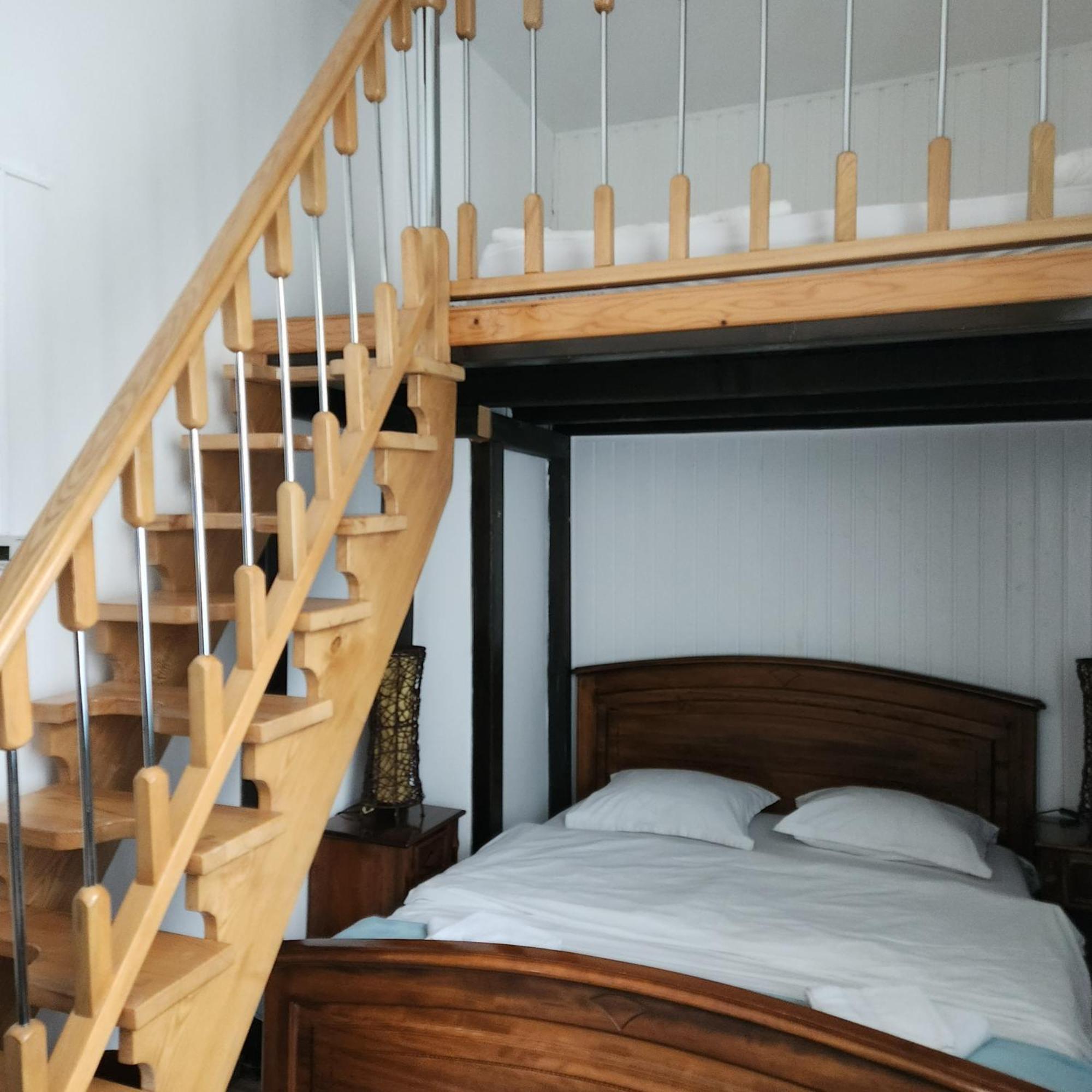 Apartament Central Adriana シビウ エクステリア 写真